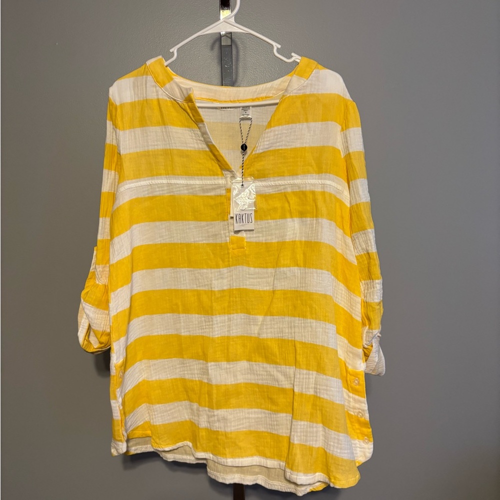 Kaktus Yellow/white pullover top. Bold stripes Long sleeves‎ 100% cotton Small